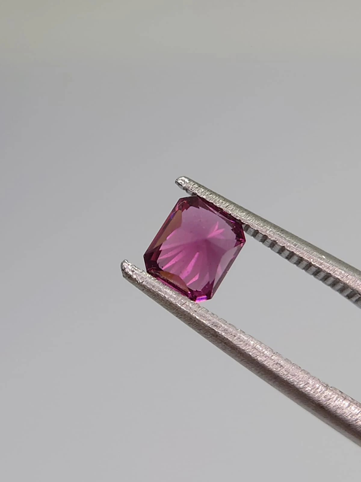 0.8ct Untreated Natural Pinkish Umbalite Garnet from Tanzania — view 4